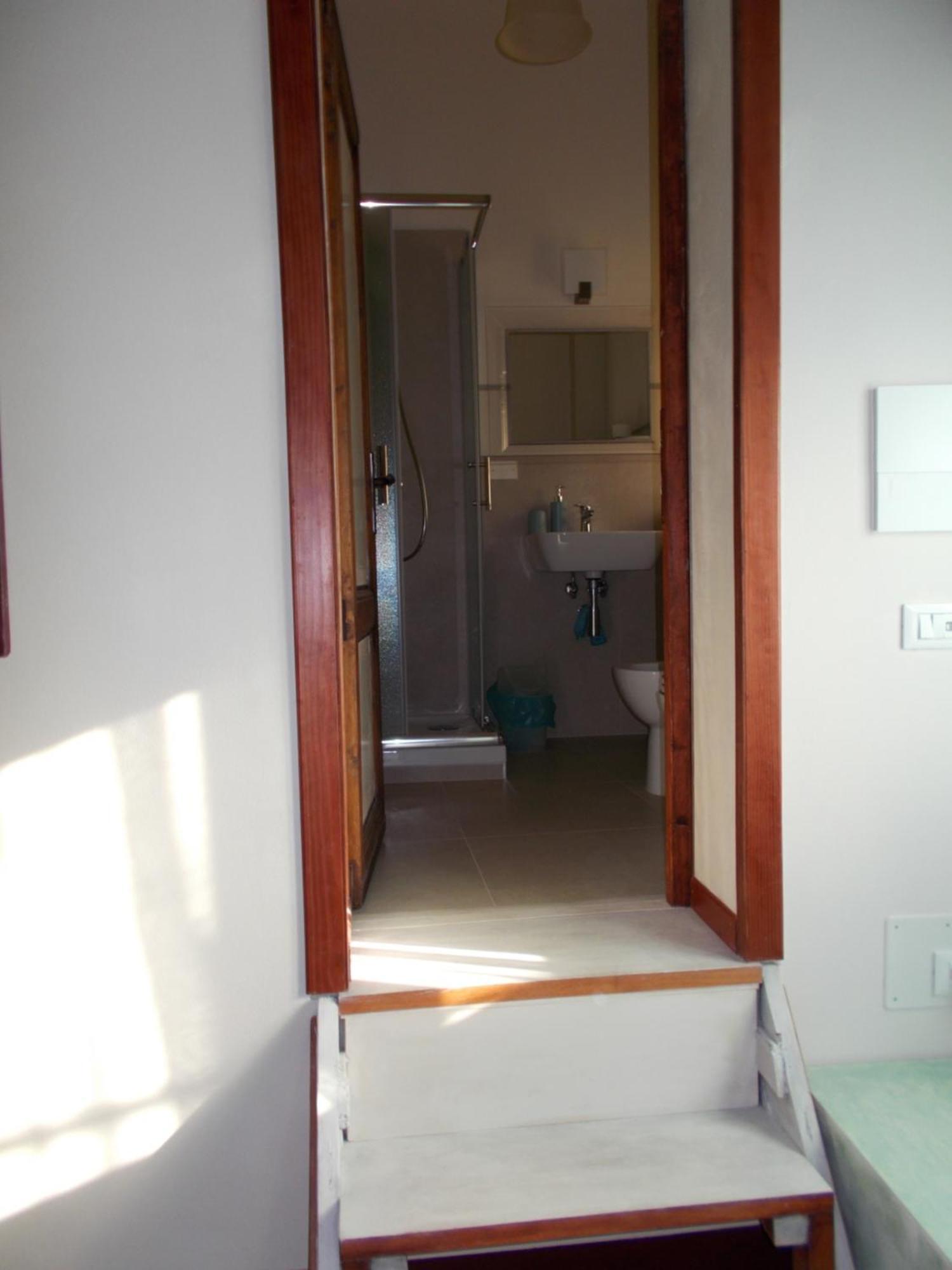Guest House Le Arti Minori セッラヴァッレ・ピストイエーゼ エクステリア 写真